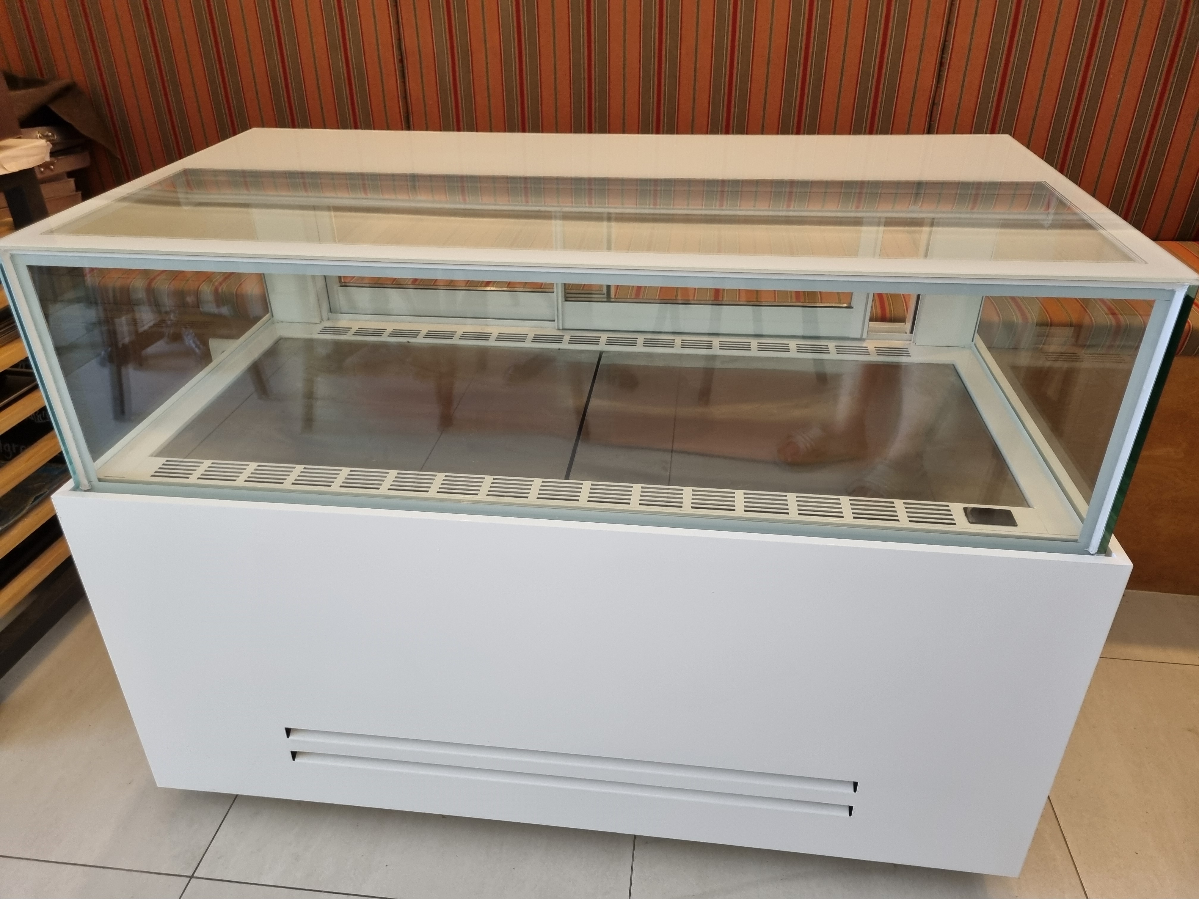 세경쇼케이스1200 1단 네고가능