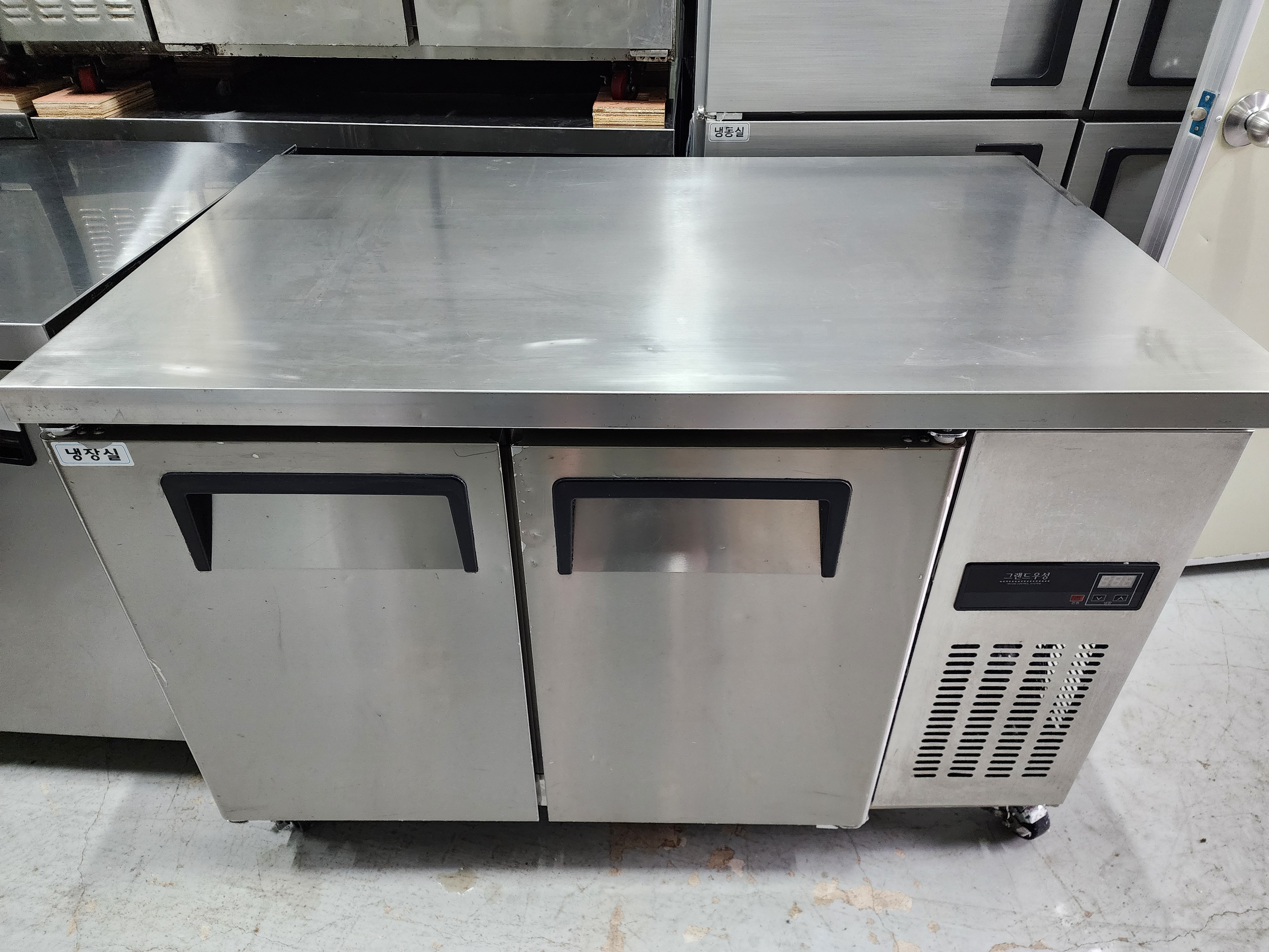 우성 1200테이블 냉장고 간냉식 