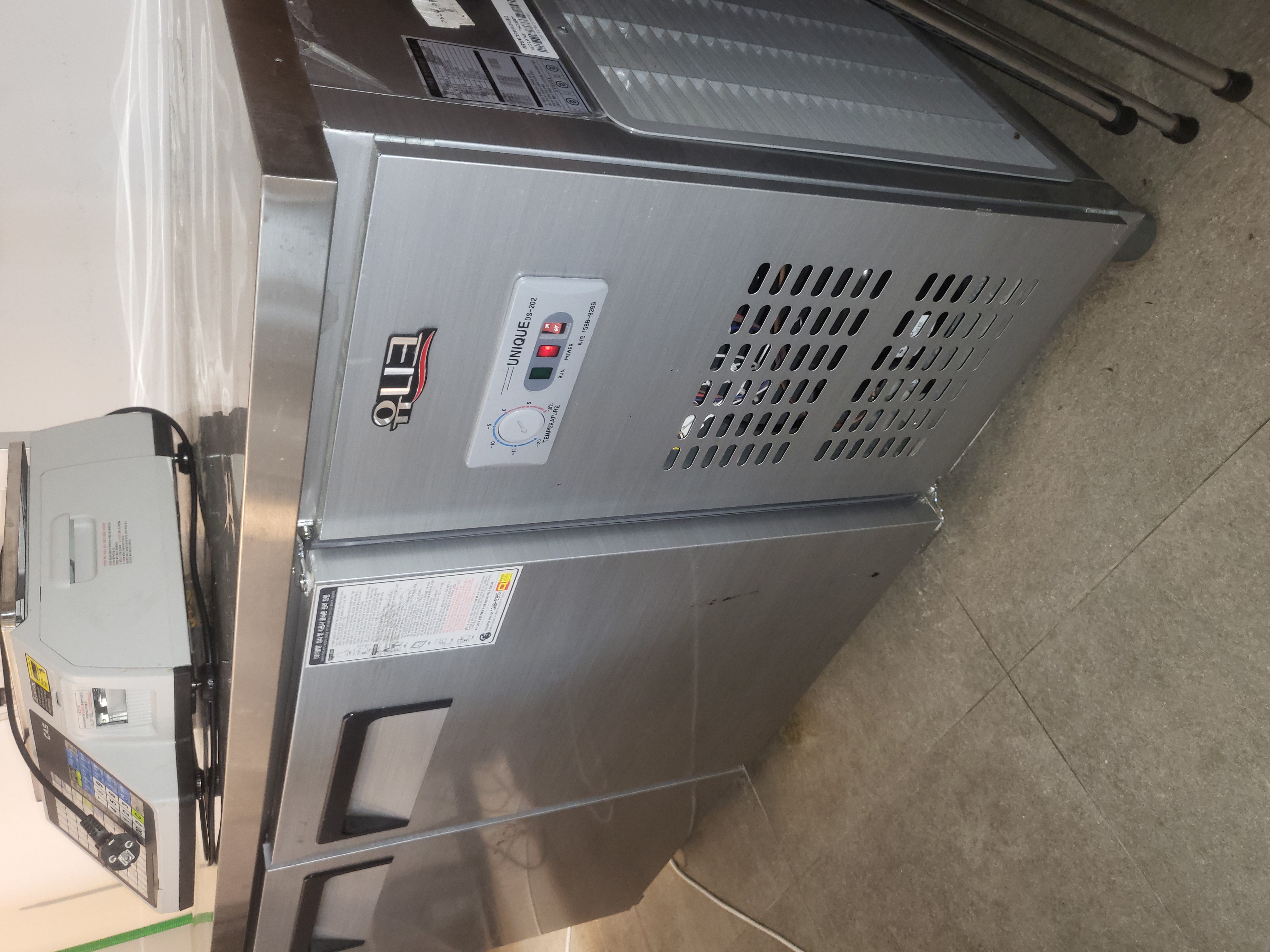 유니크 테이블 냉동고 1500 판매합니다. - 이미지 1