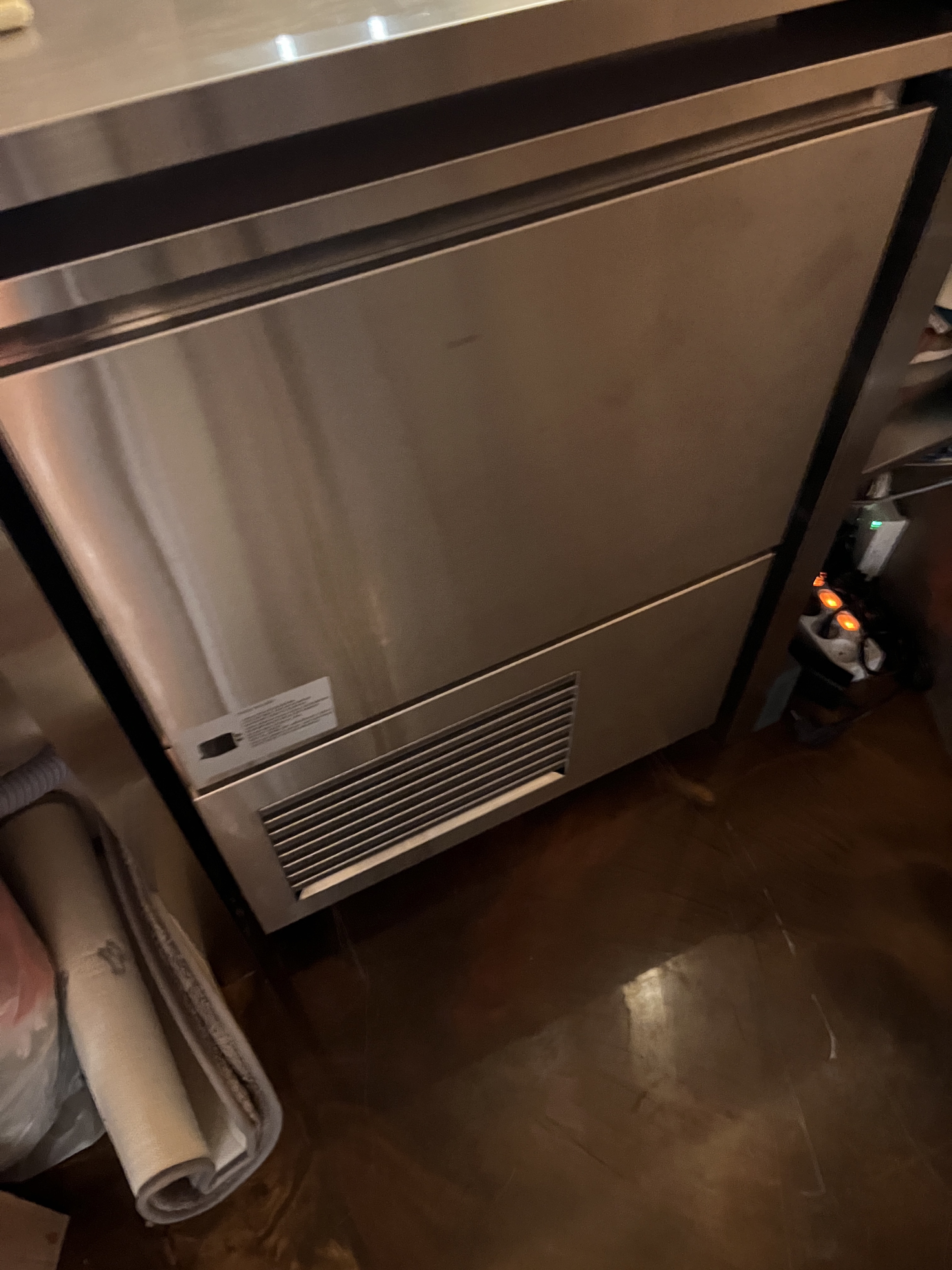 서랍식 테이블 냉동고