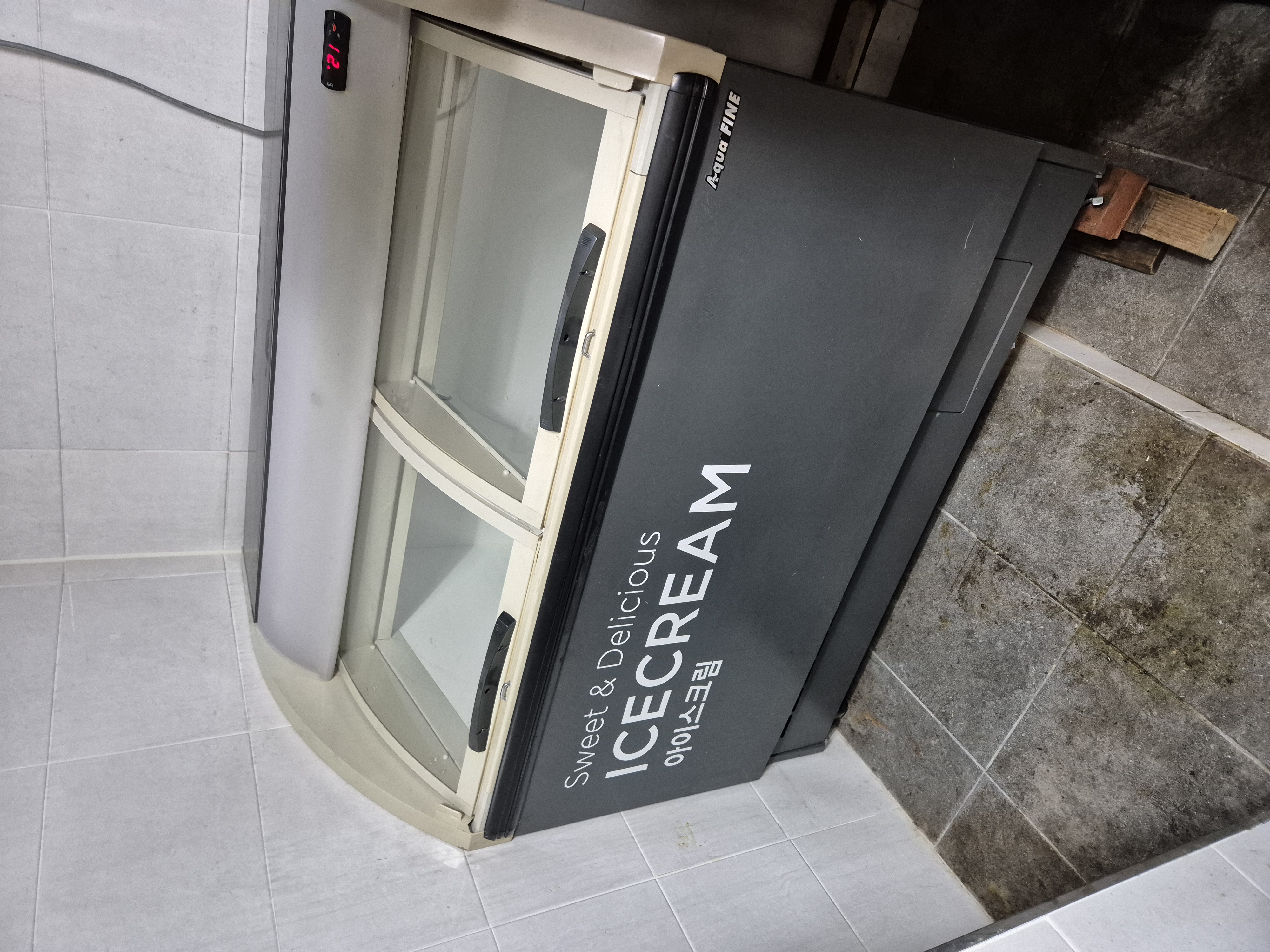 업소용 아이스크림 냉동고 1100 사이즈 배송무료