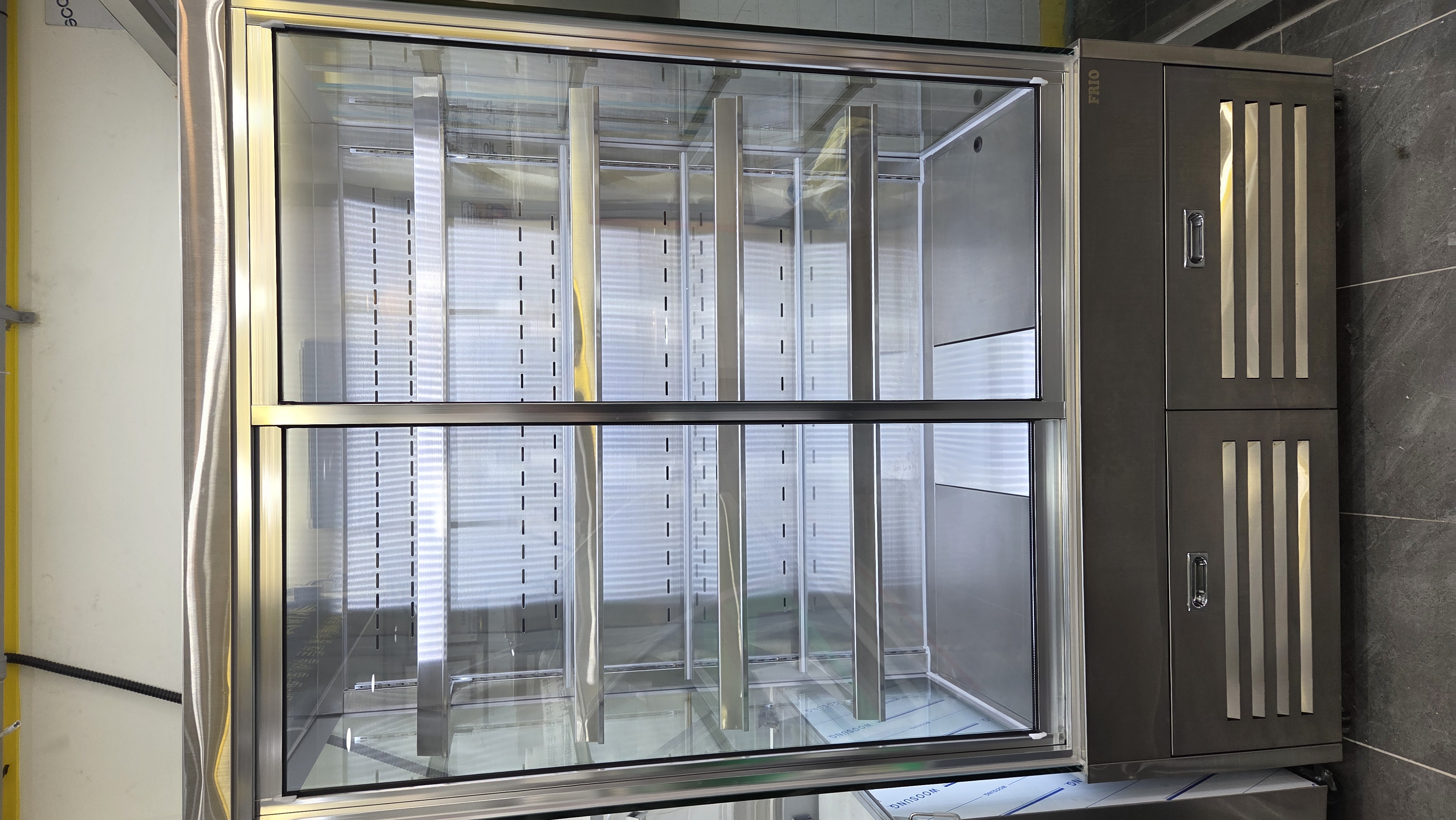 프리오 간냉식도어 쇼케이스 1200