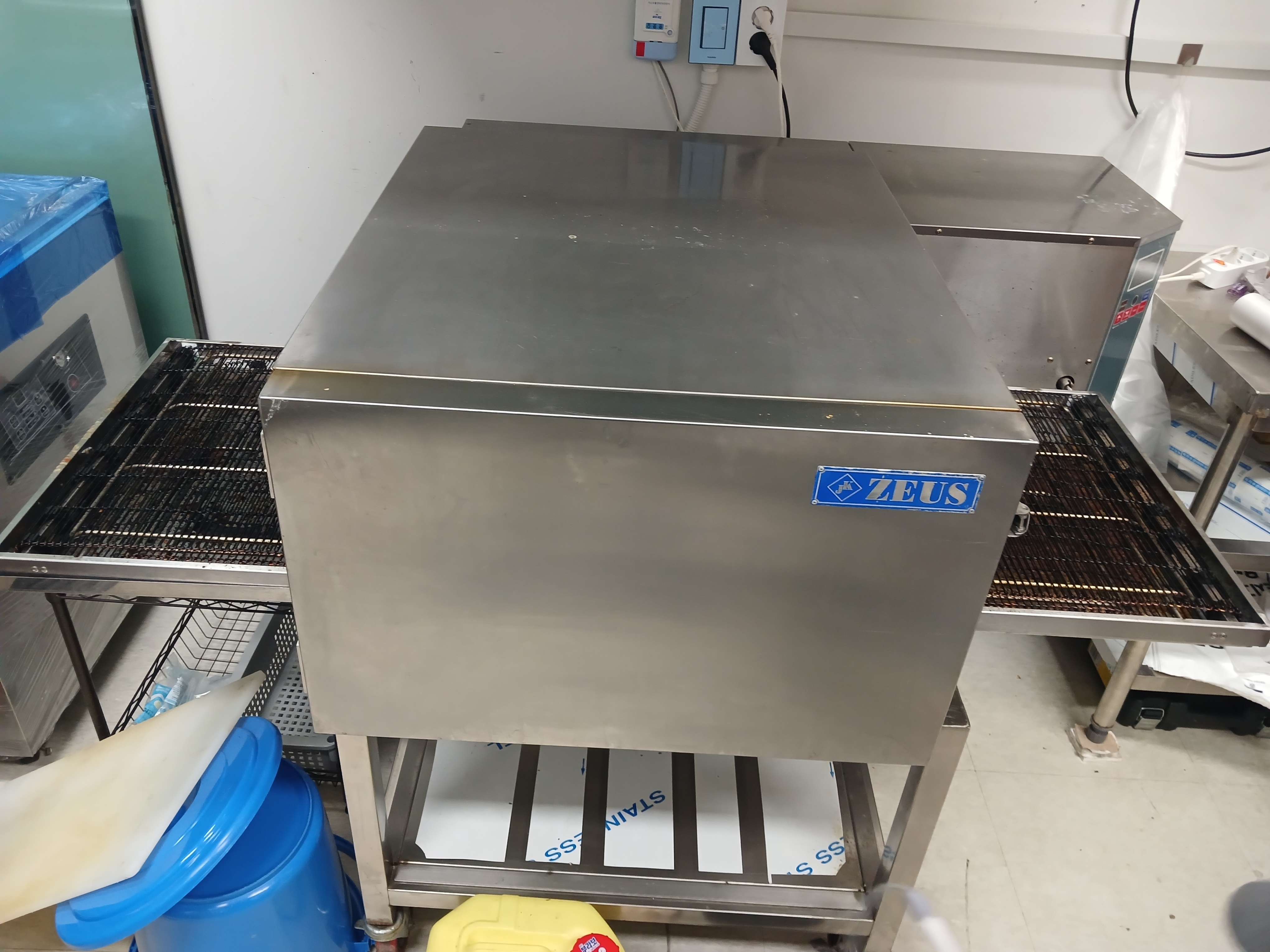 업소용 제우스오븐기  팝니다