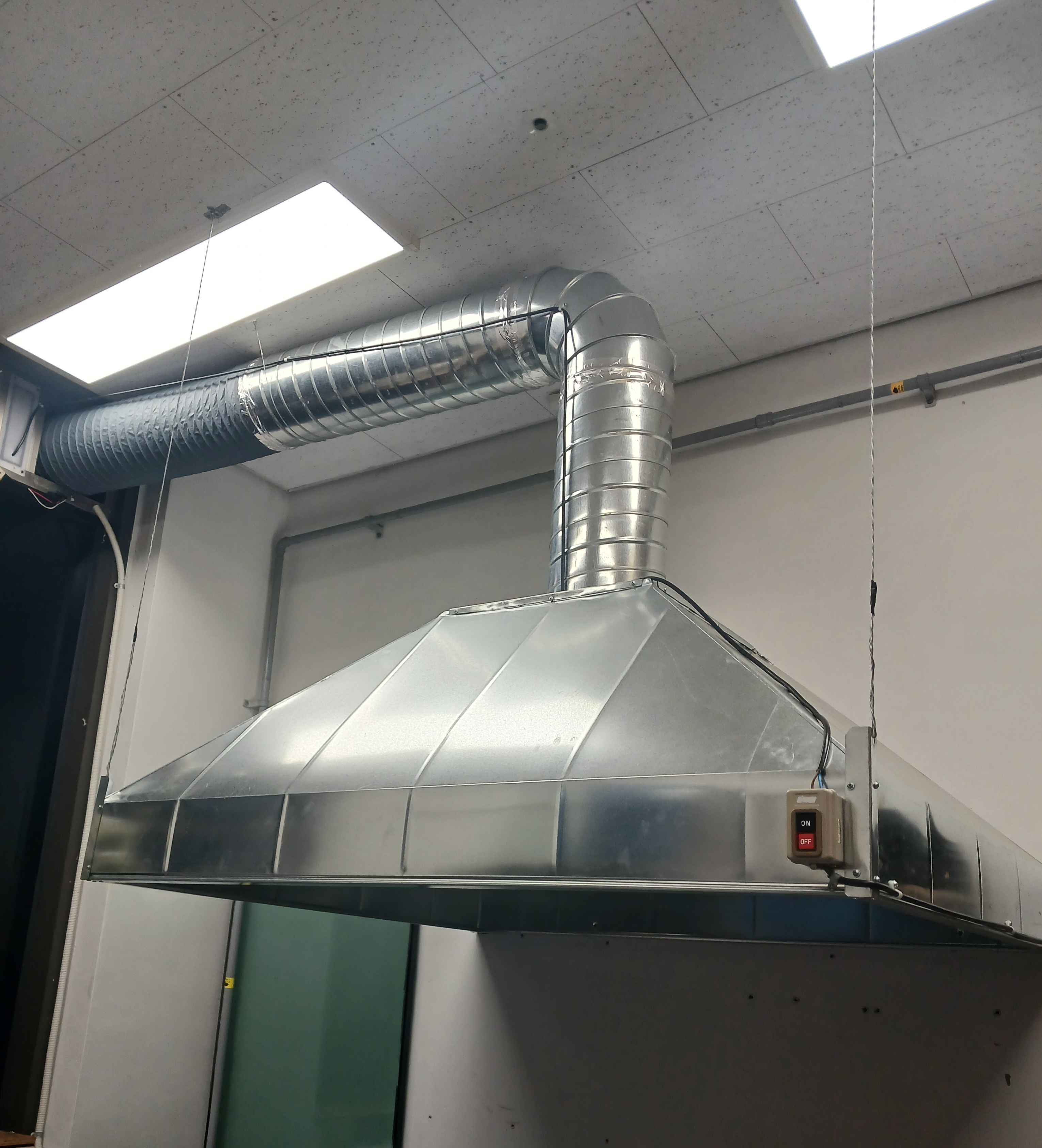 주방 후드및 닥트 새로 한거 팝니다