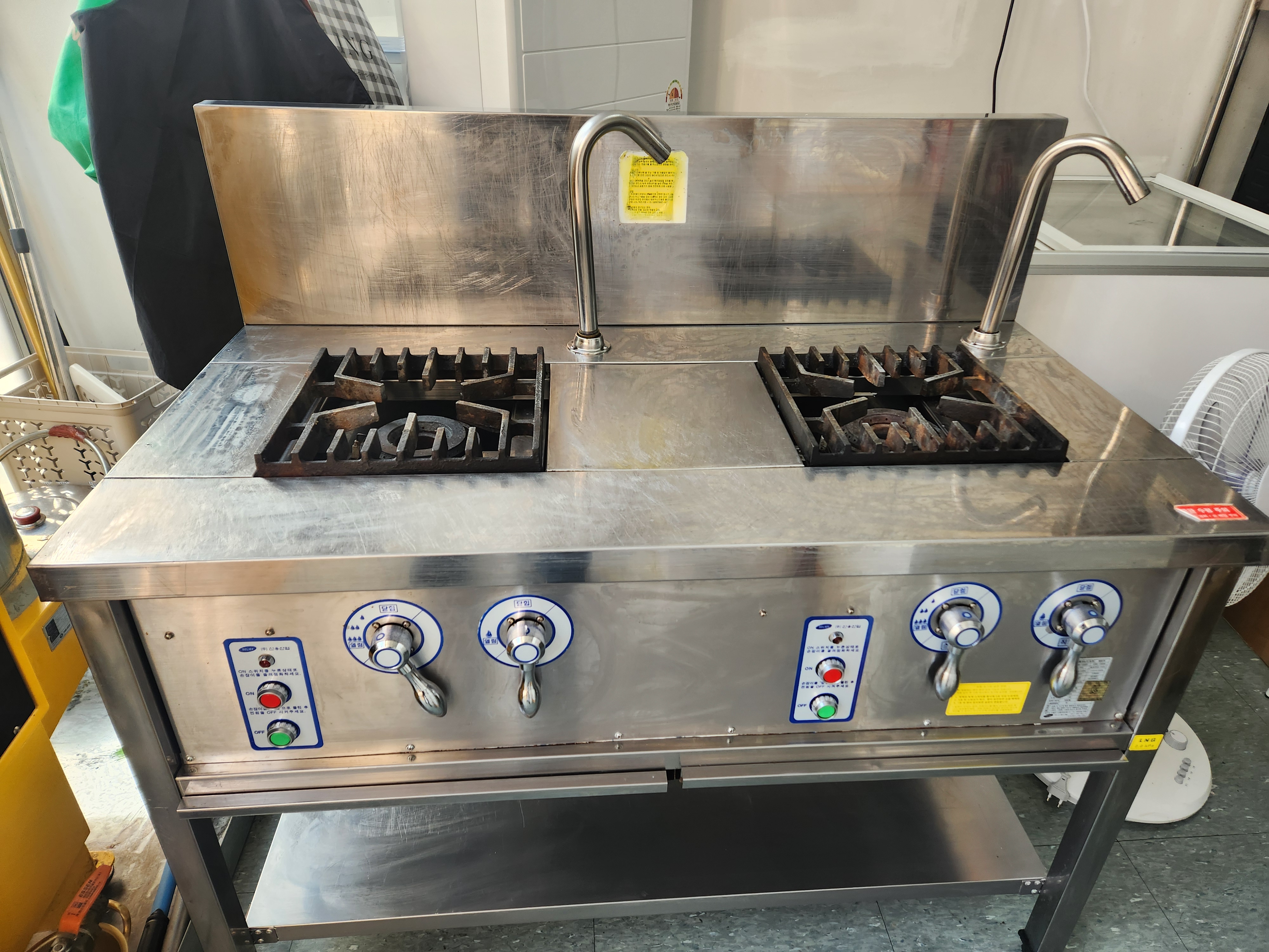 신용산업 스마트 직화렌지 2구 SHB-1222 (도시가스) 상태A급