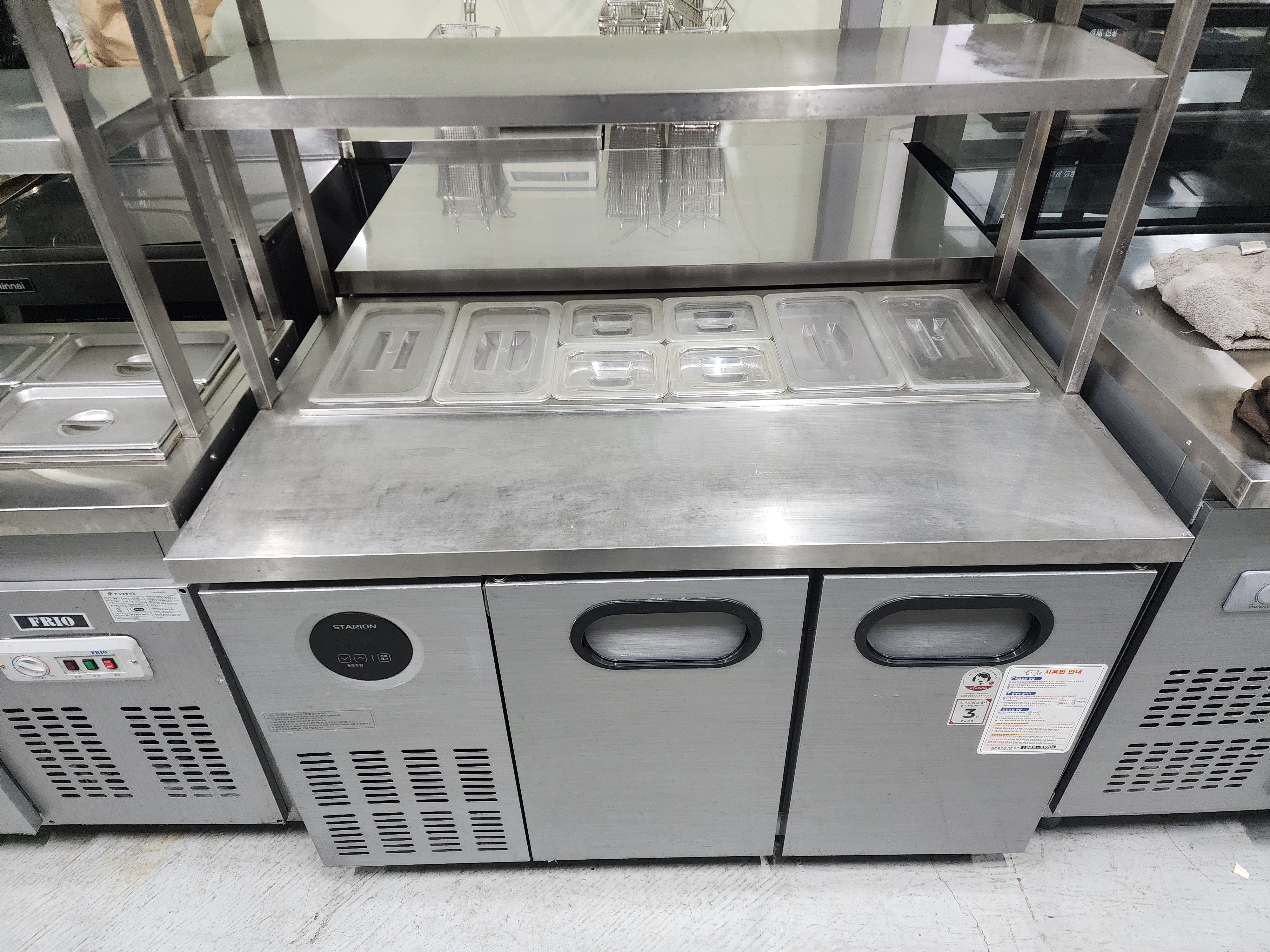 스탤레온 1200뒤줄 바트 반찬 냉장고 상부선반 포함 판매 합니다