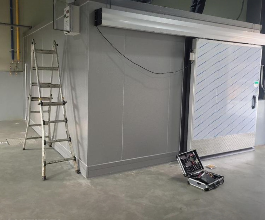 A급 11평 중고냉동창고 판매합니다