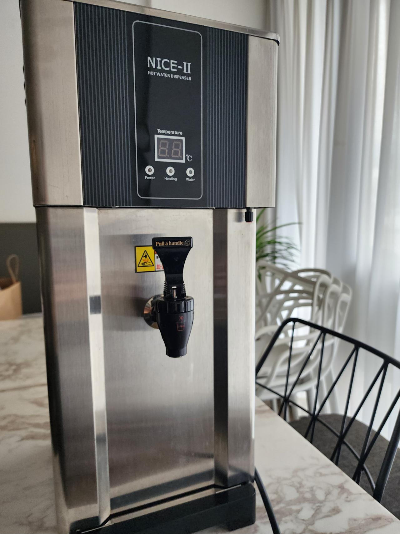 나이스2 핫워터 디스펜서 - 이미지 1
