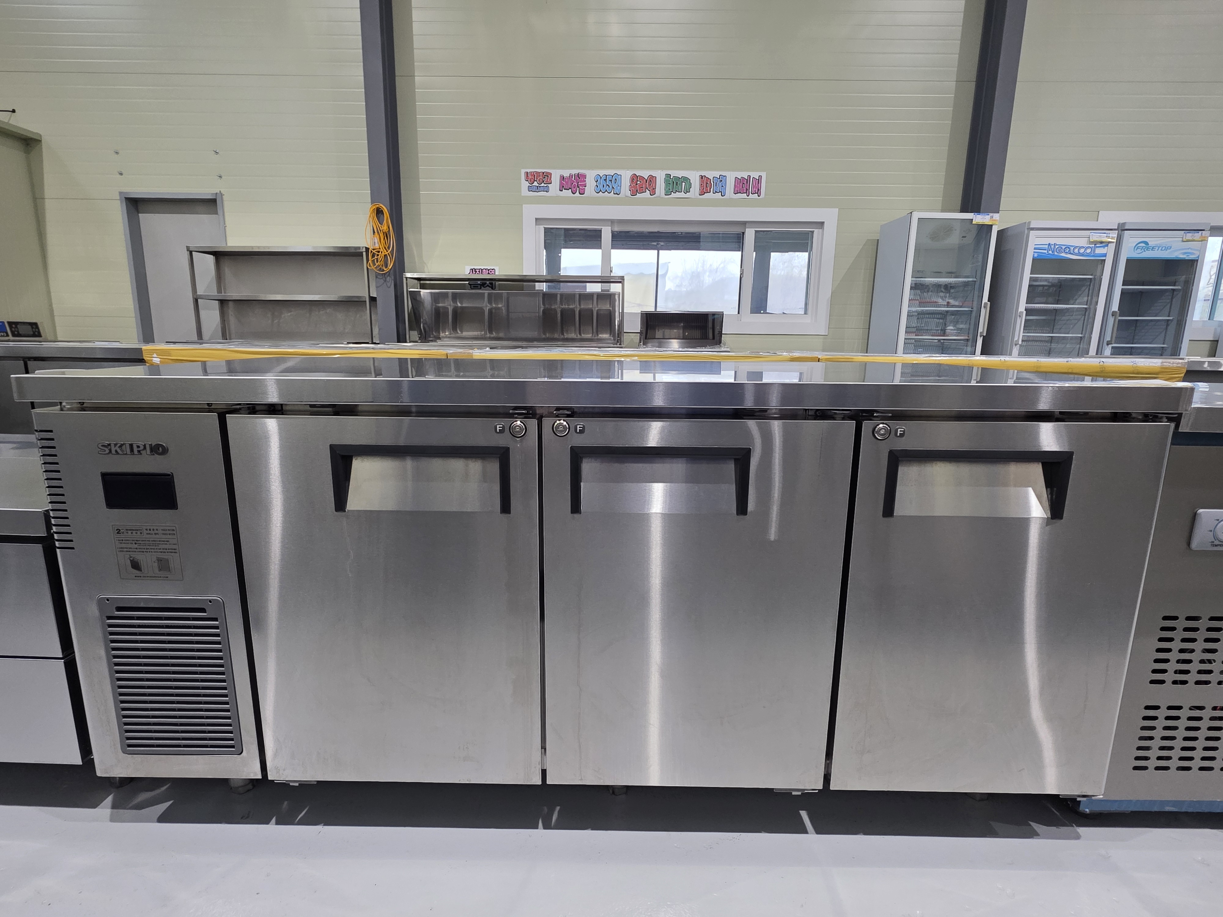 스키피오(번팬형)냉동테이블 1800 간냉식 SUF18-3P