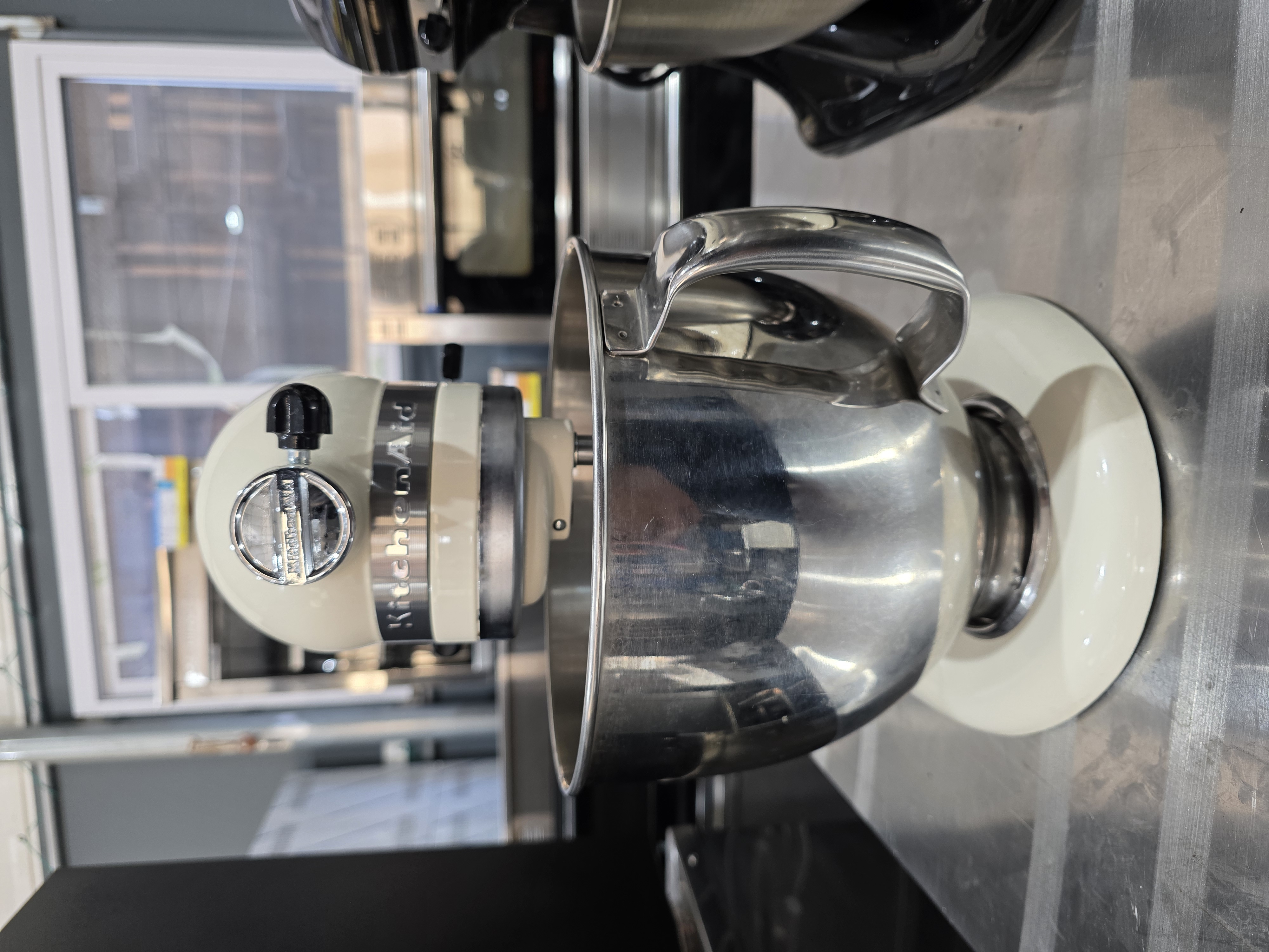 키친에이드 아티잔 후드믹서 5KSM130WAC