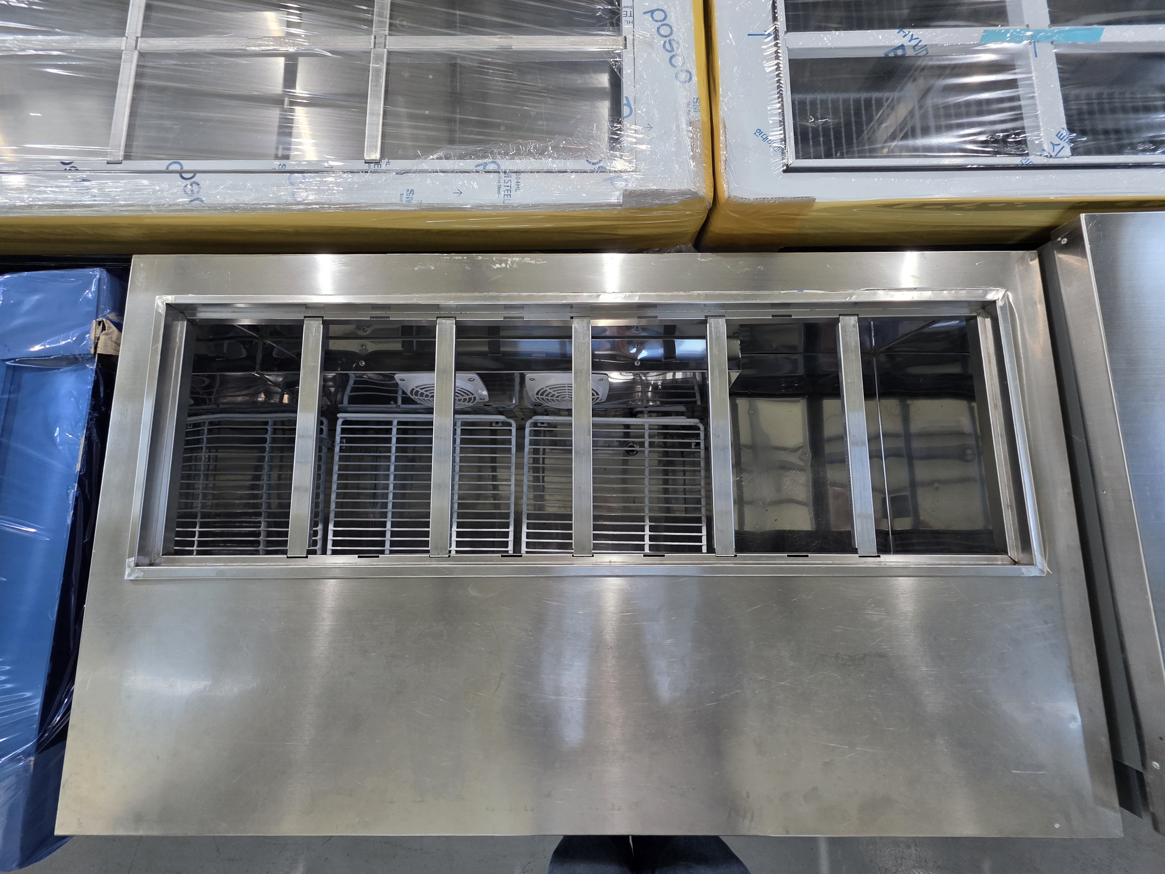 그랜드우성 반찬냉장고 앞작업대 1200 간냉식 GWFM-120RBT