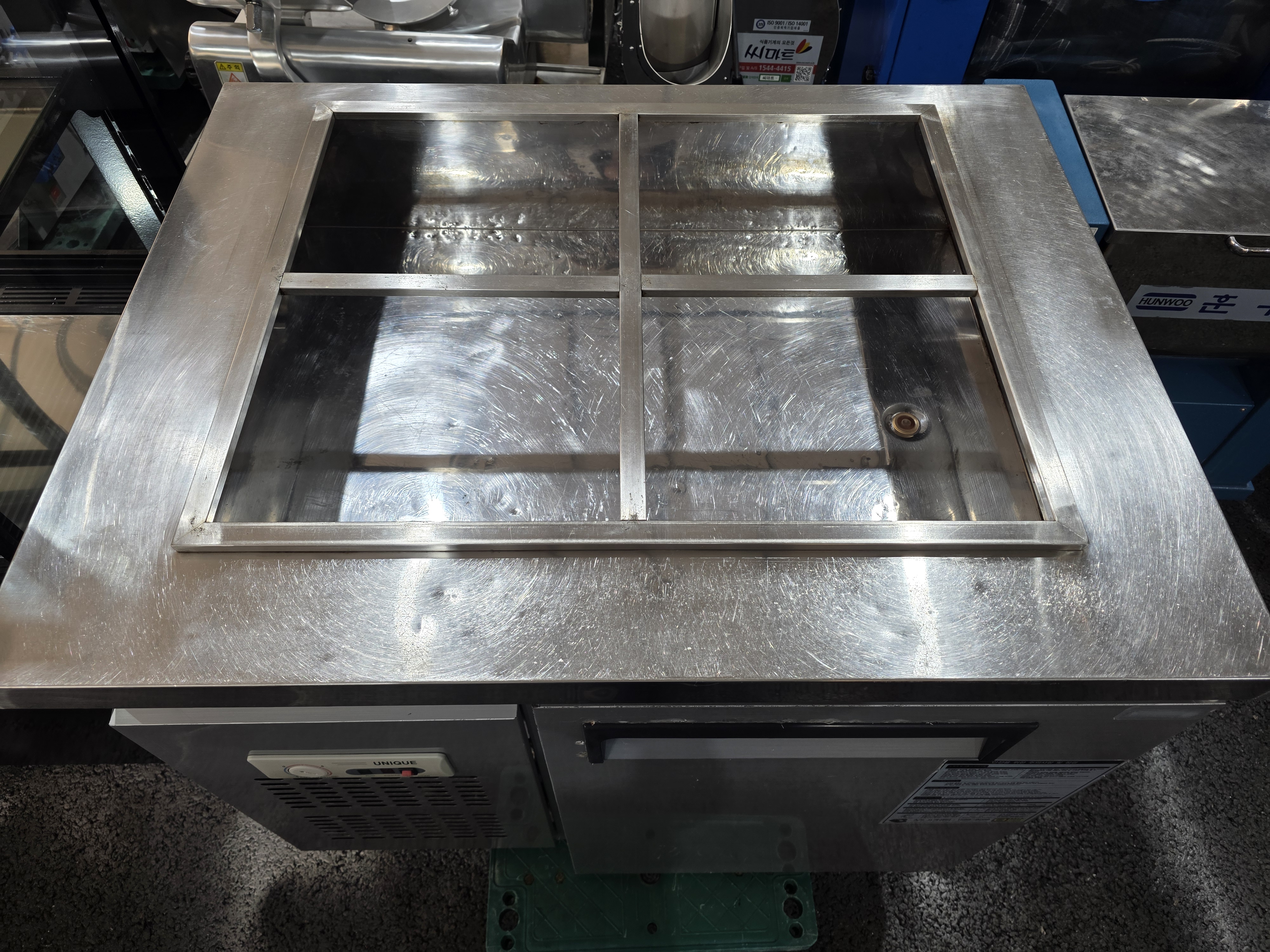 유니크 반찬냉장고 4구 900*700