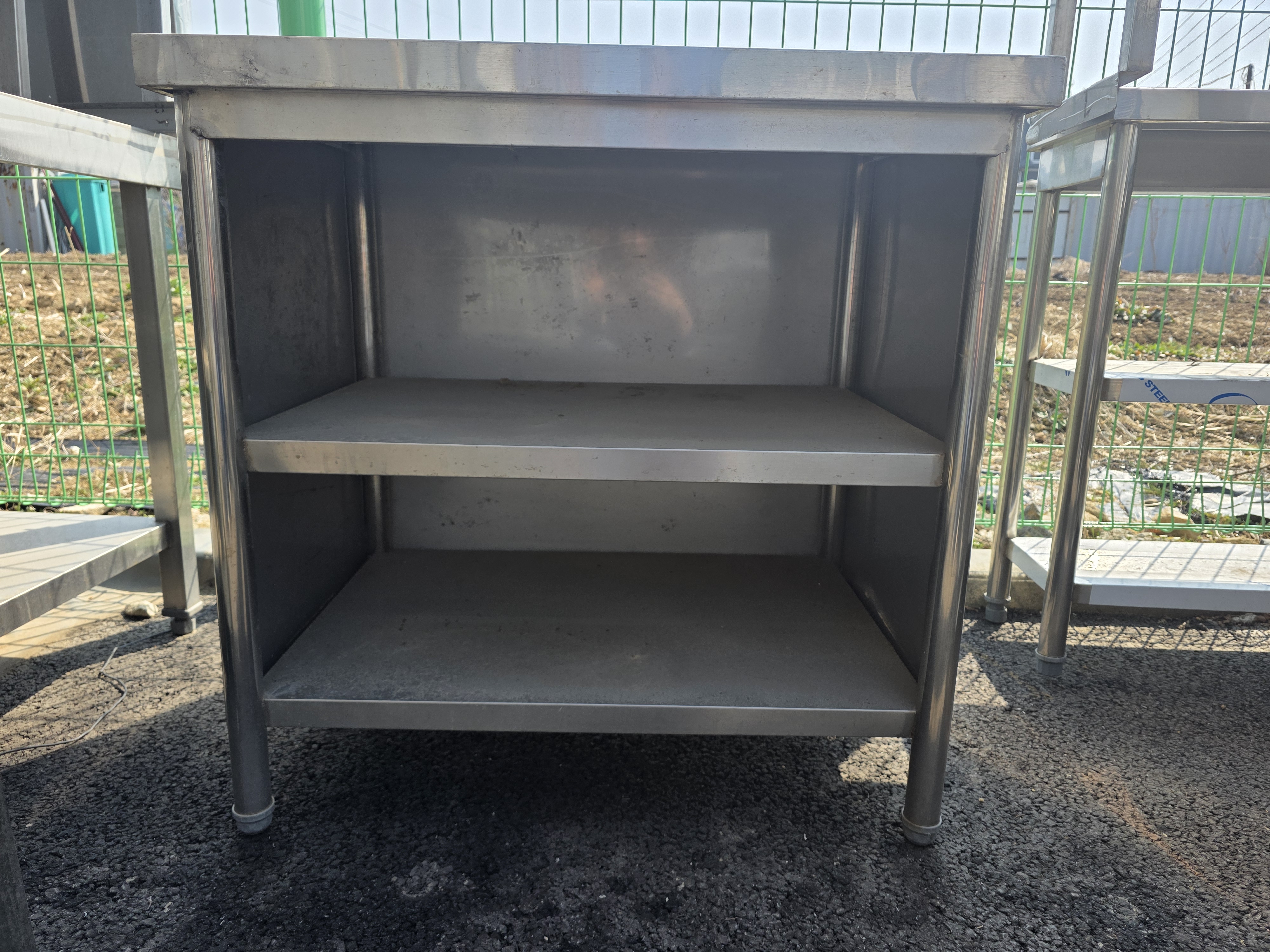 2단 작업대(삼면막힘) 800*600*800 