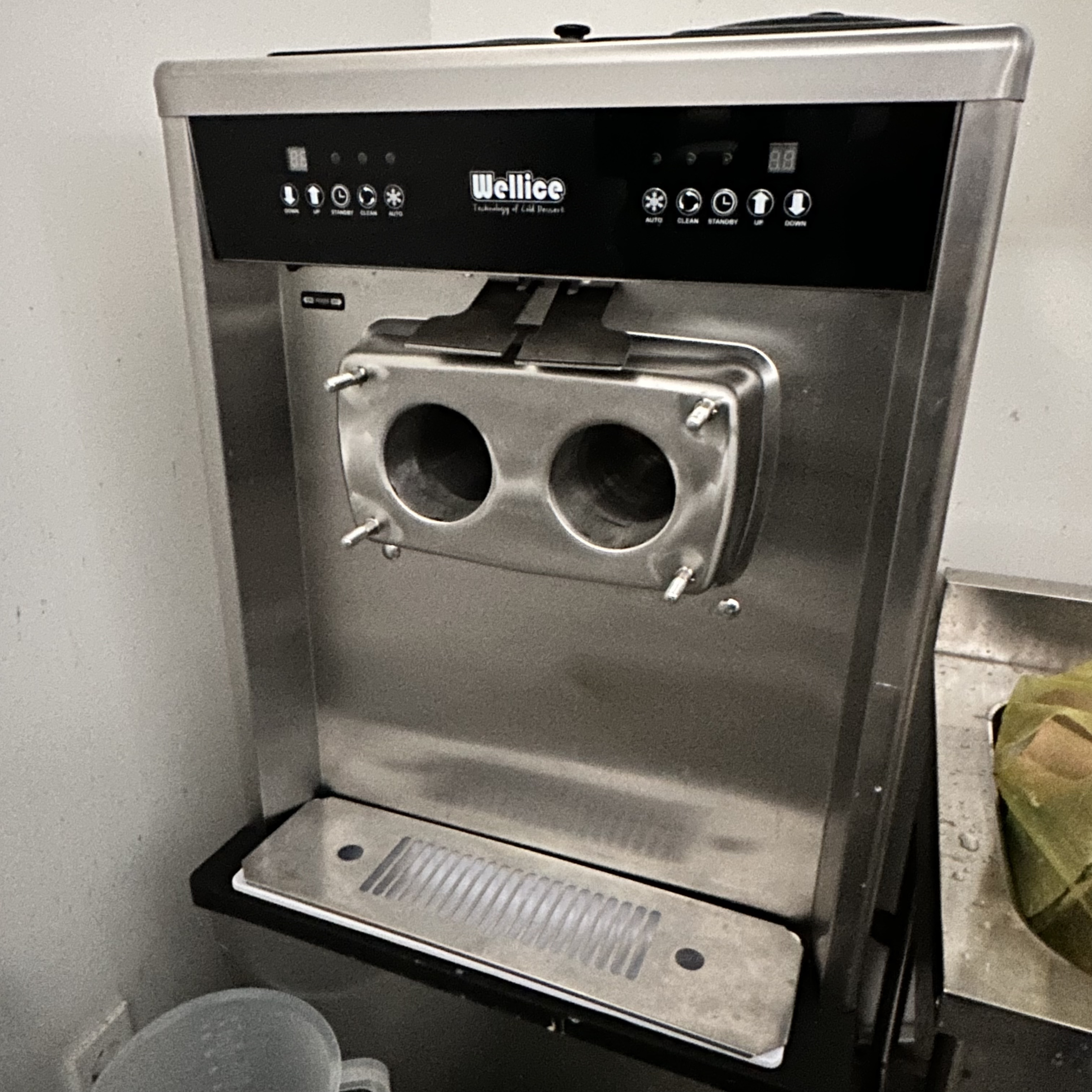 웰아이스F332 요거트/소프트아이스크림 기계