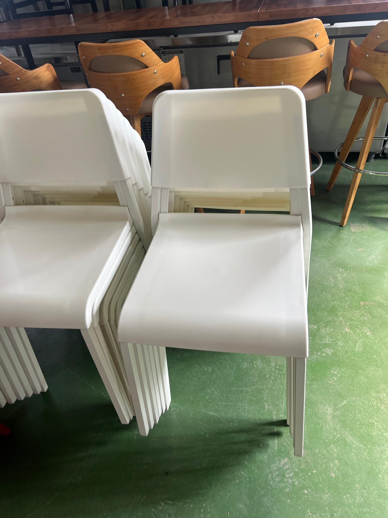 카페 의자 철제의자 개당25000원팝니다