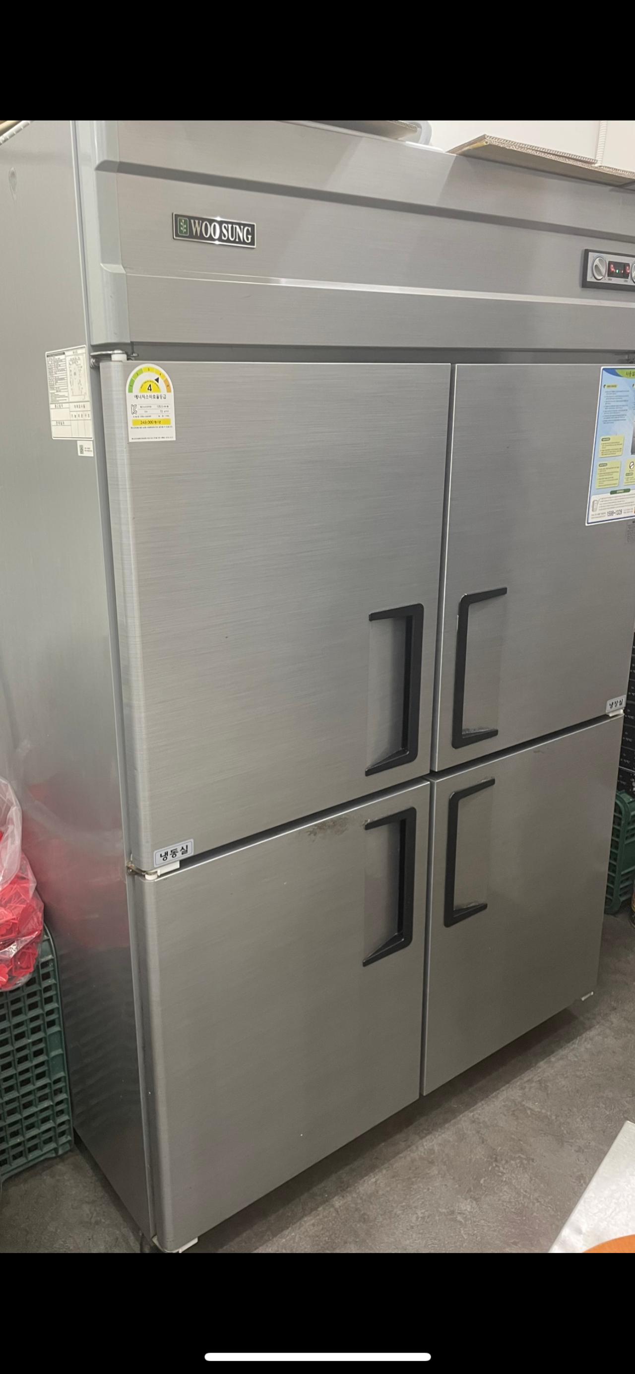 업소용냉장고,린나이튀김기,피자오븐기,토핑냉장고,린나이정제기 세트 팝니다.