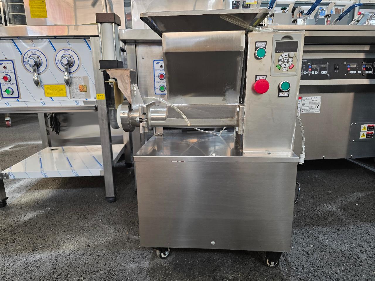 업소용 반죽 분할기 /호떡 반죽 분할기 /반죽 소분기