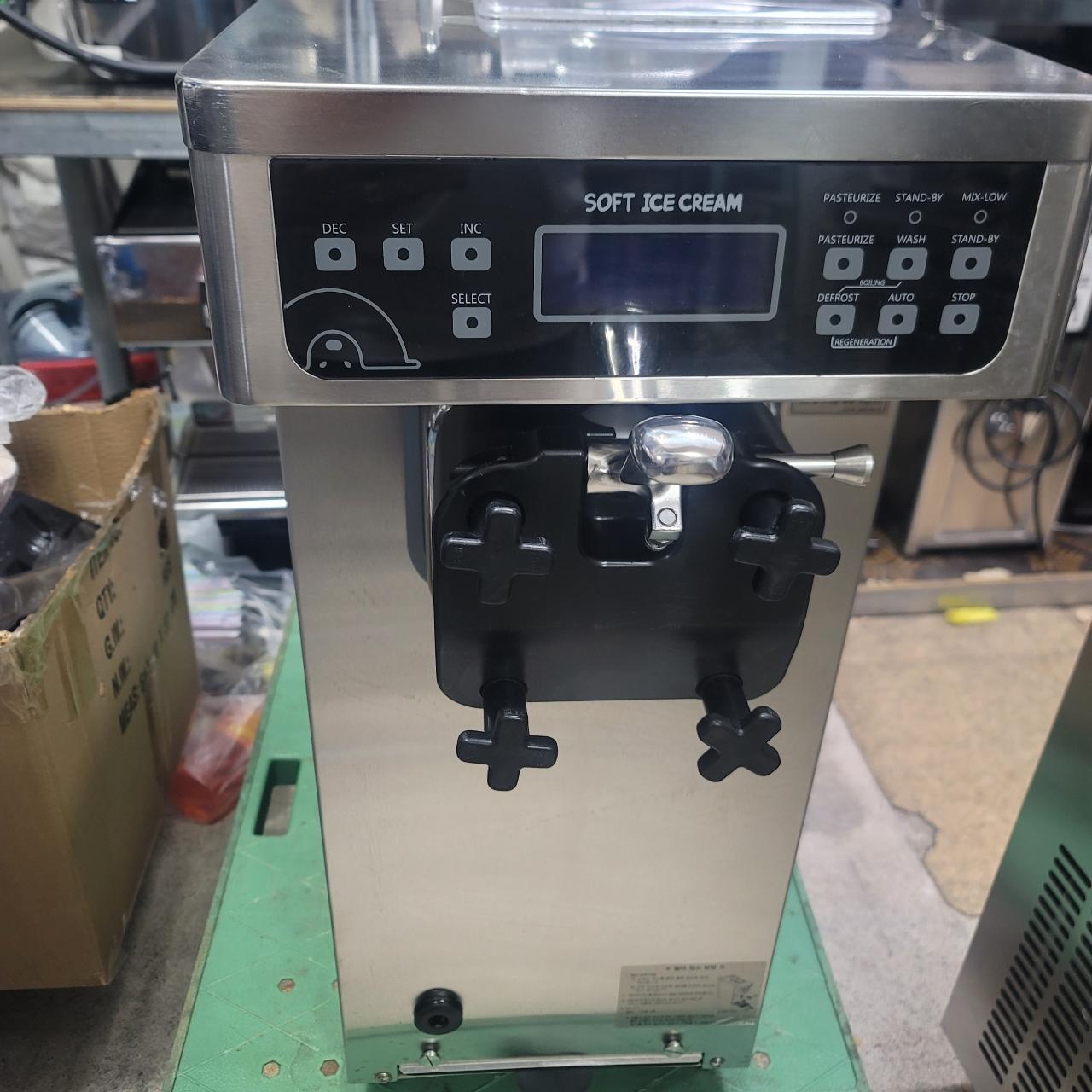 아이스트로 소프트아이스크림기계 161