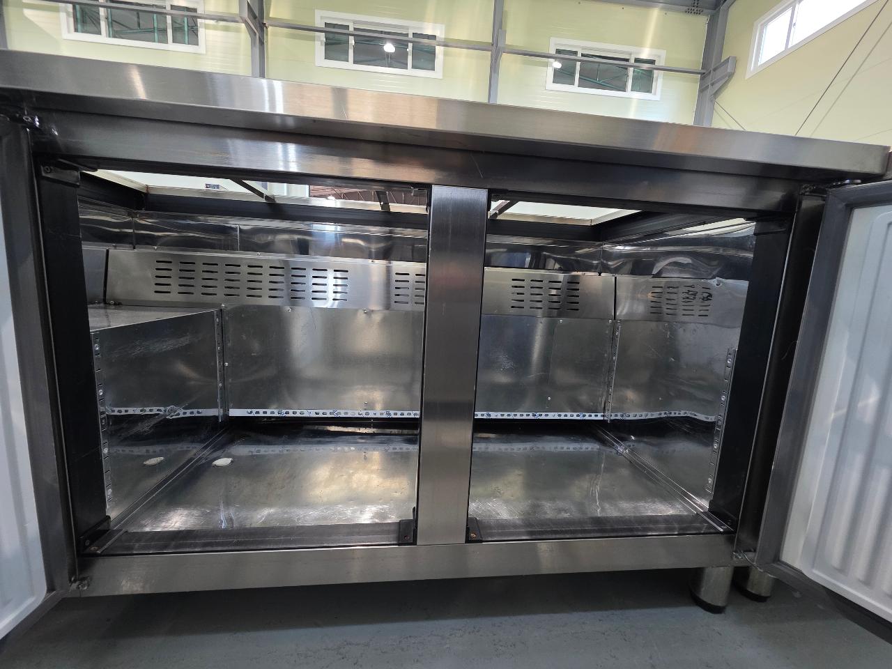 에버젠 반찬냉장고 1500 간냉식 UDS-15BIE 3