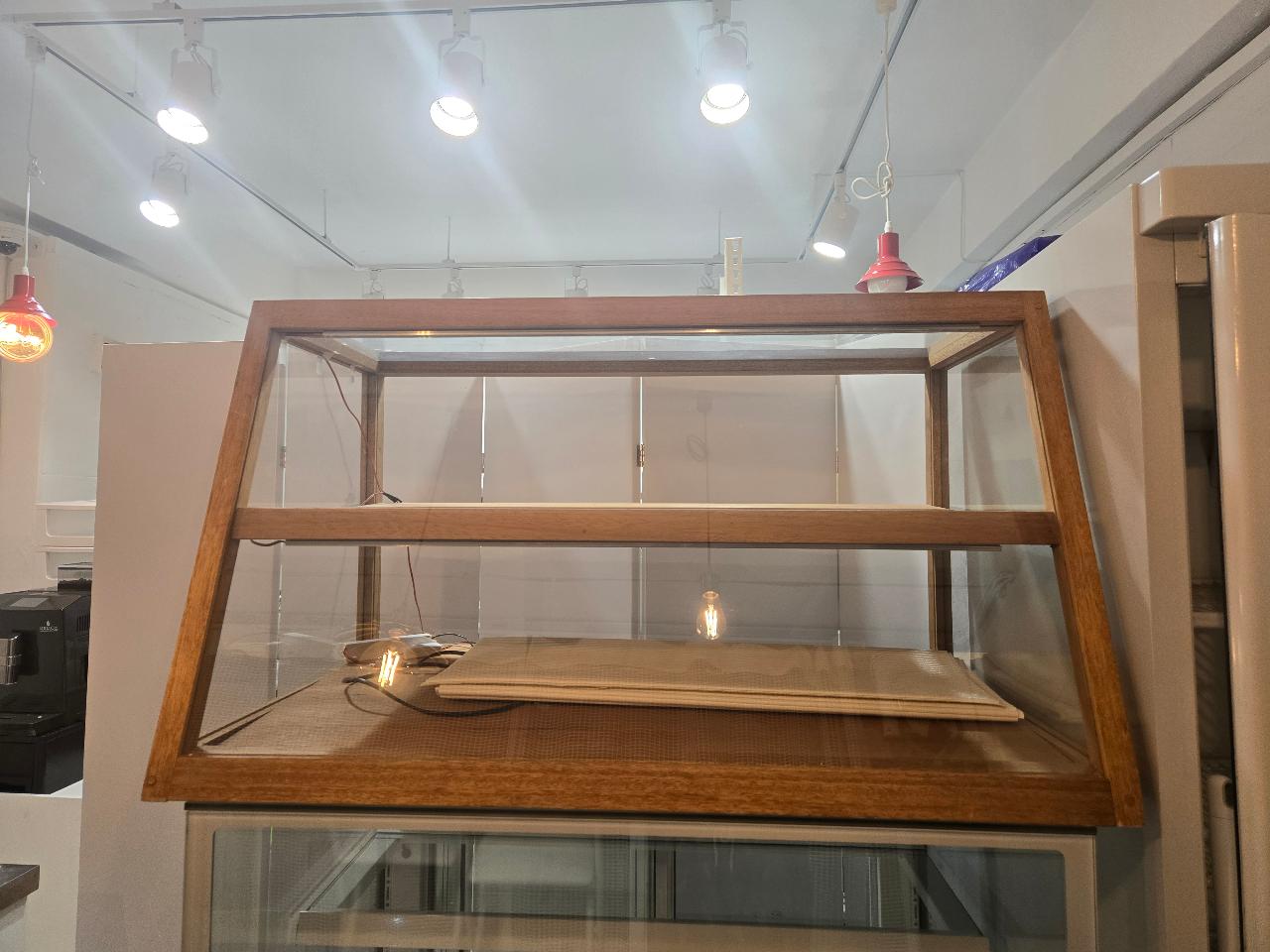 우드쇼케이스