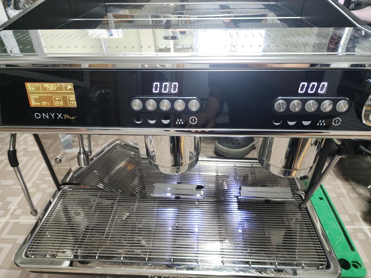 커피머신 크램 오닉스프로