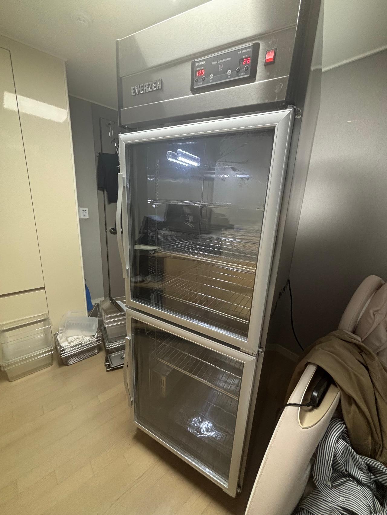 에버젠 단문형온장고 UDS-25HC-1D(510L) 6