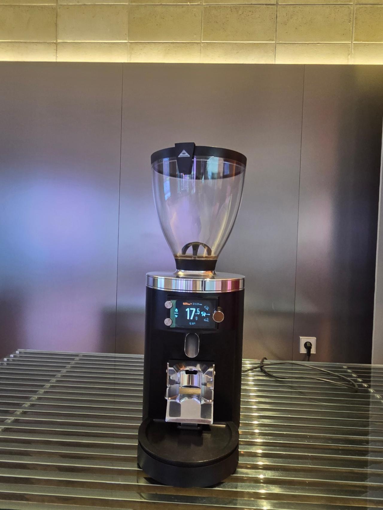 말코닉 E80 GBW 1