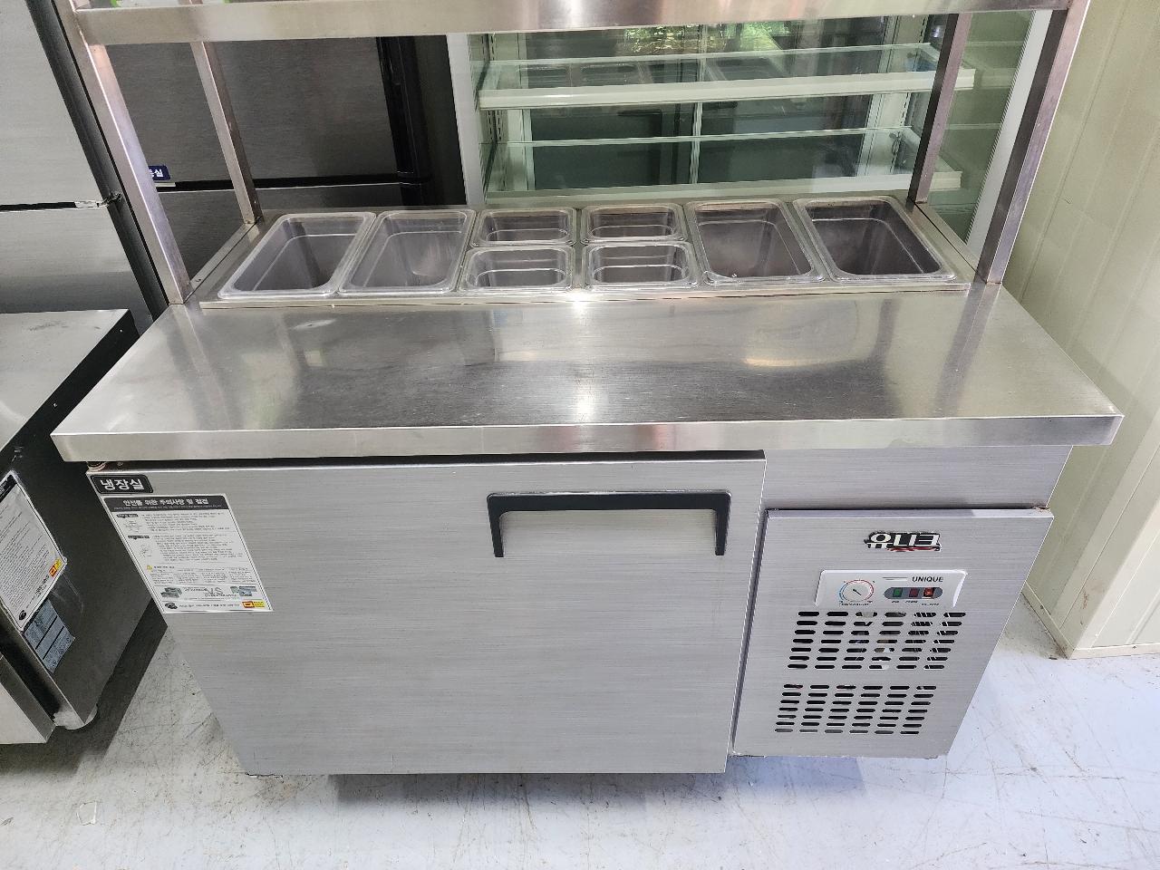 1200뒤줄 바트 반찬 냉장고 상부선반 포함 판매 합니다 