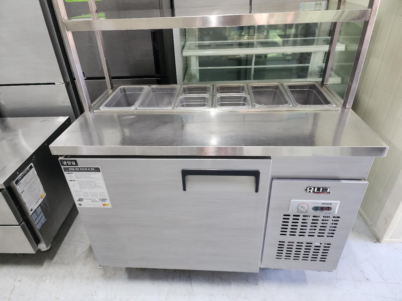 1200뒤줄 바트 반찬 냉장고 상부선반 포함 판매 합니다  9