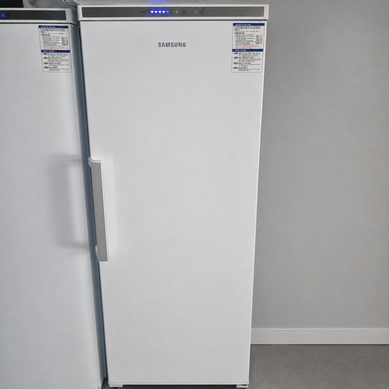 삼성 RZ21H4000WW 냉동고 화이트