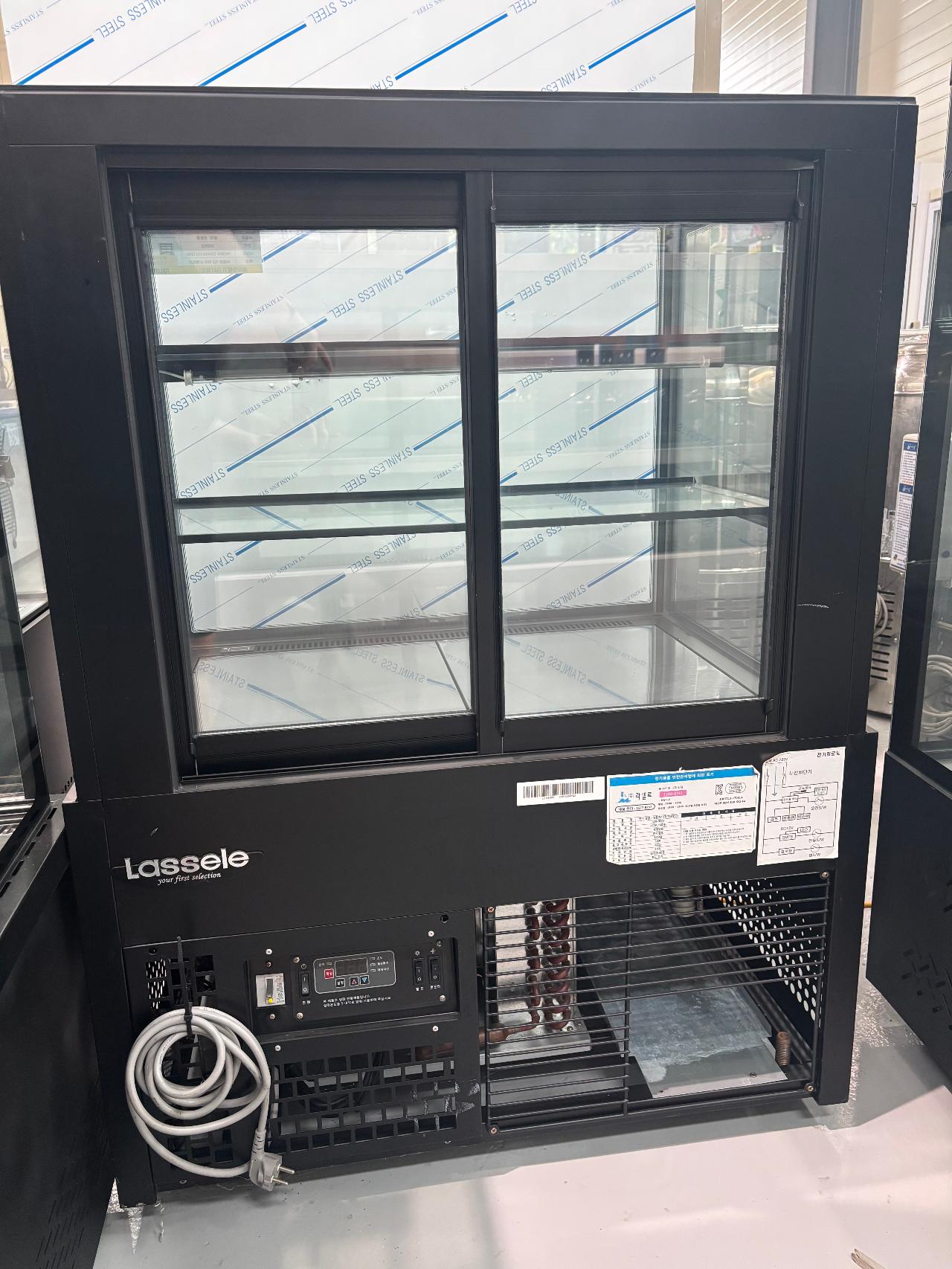 라셀르 3단쇼케이스 900 4