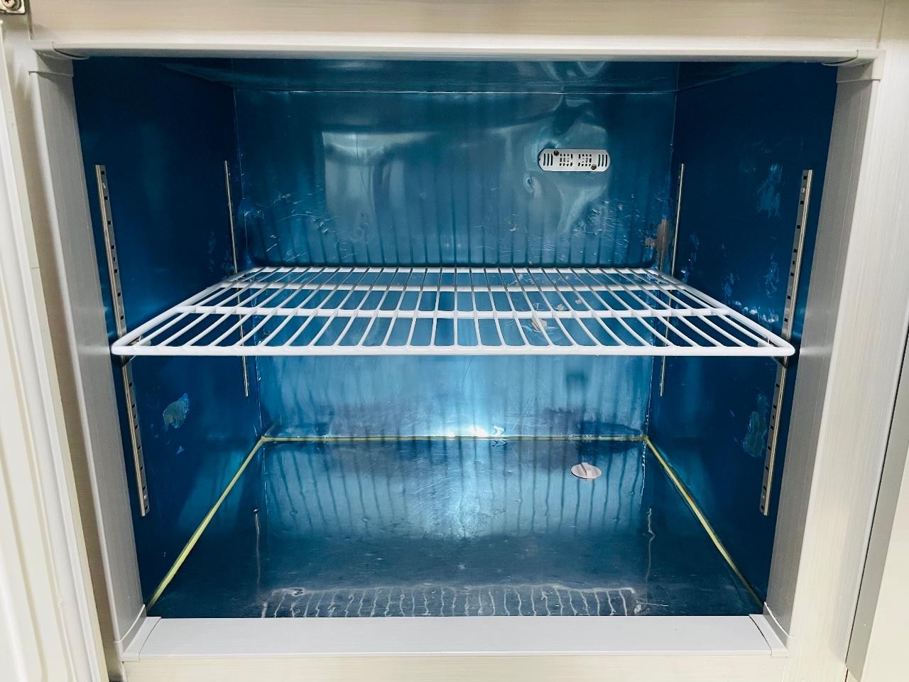 업소용 우성 1200 테이블 냉장고 6