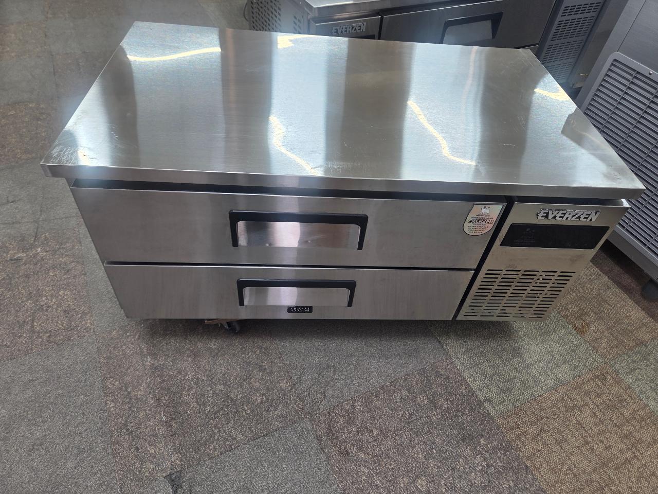에버젠 서랍형낮은냉장고1200 1