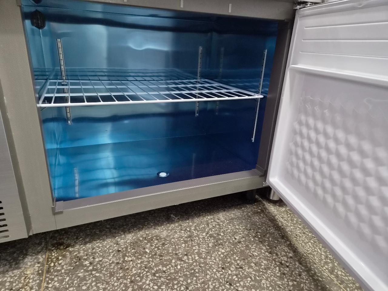 테이블냉동고1200 2
