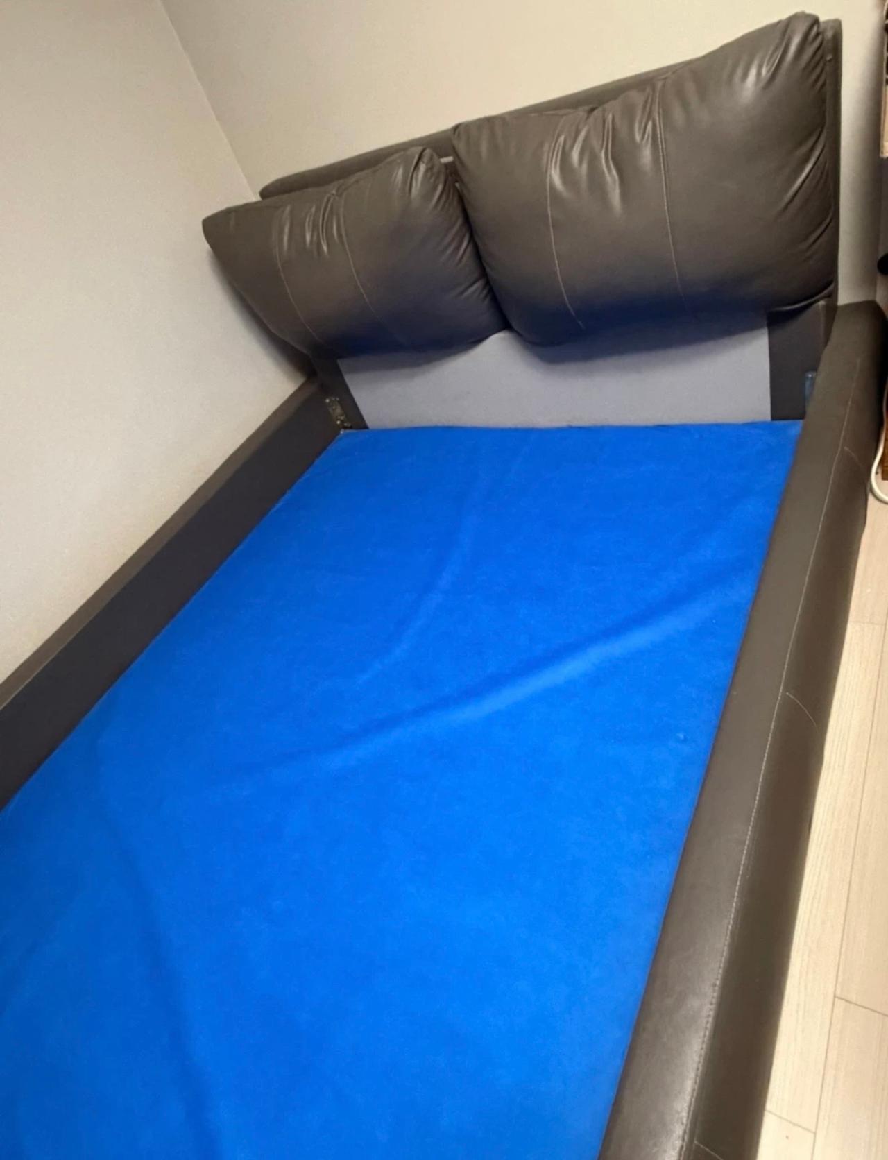 물소가죽 침대 프레임 (퀸사이즈) 3