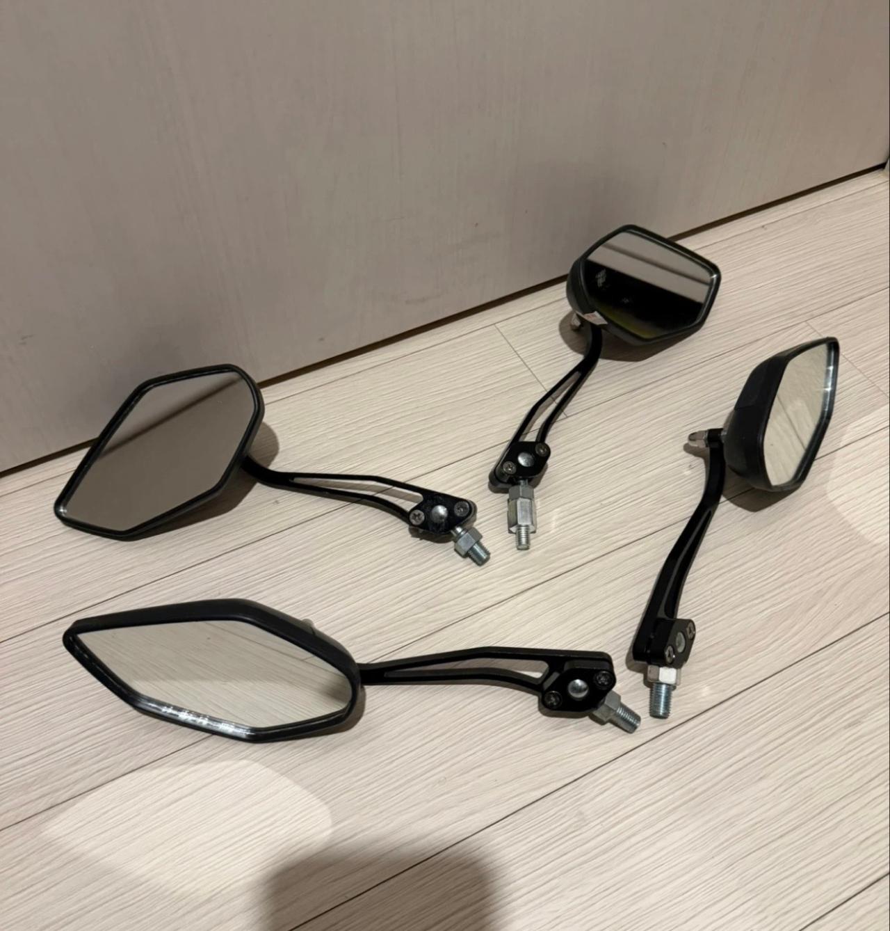 오토바이 사이드미러 한쌍 2