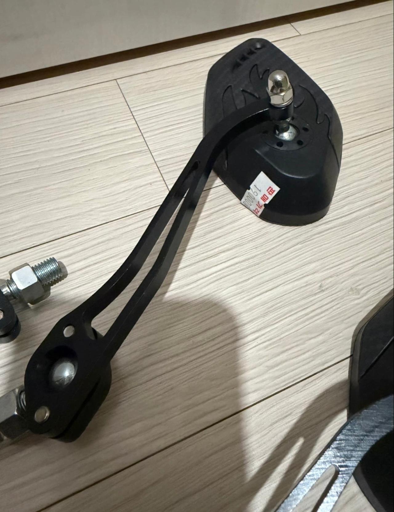 오토바이 사이드미러 한쌍 4