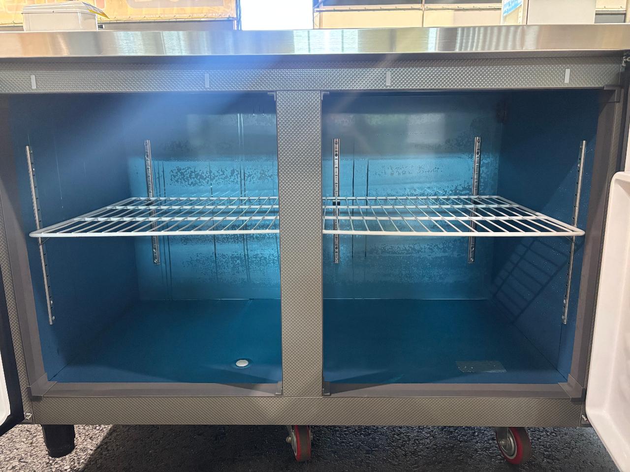 스타리온 테이블냉동고1500 3