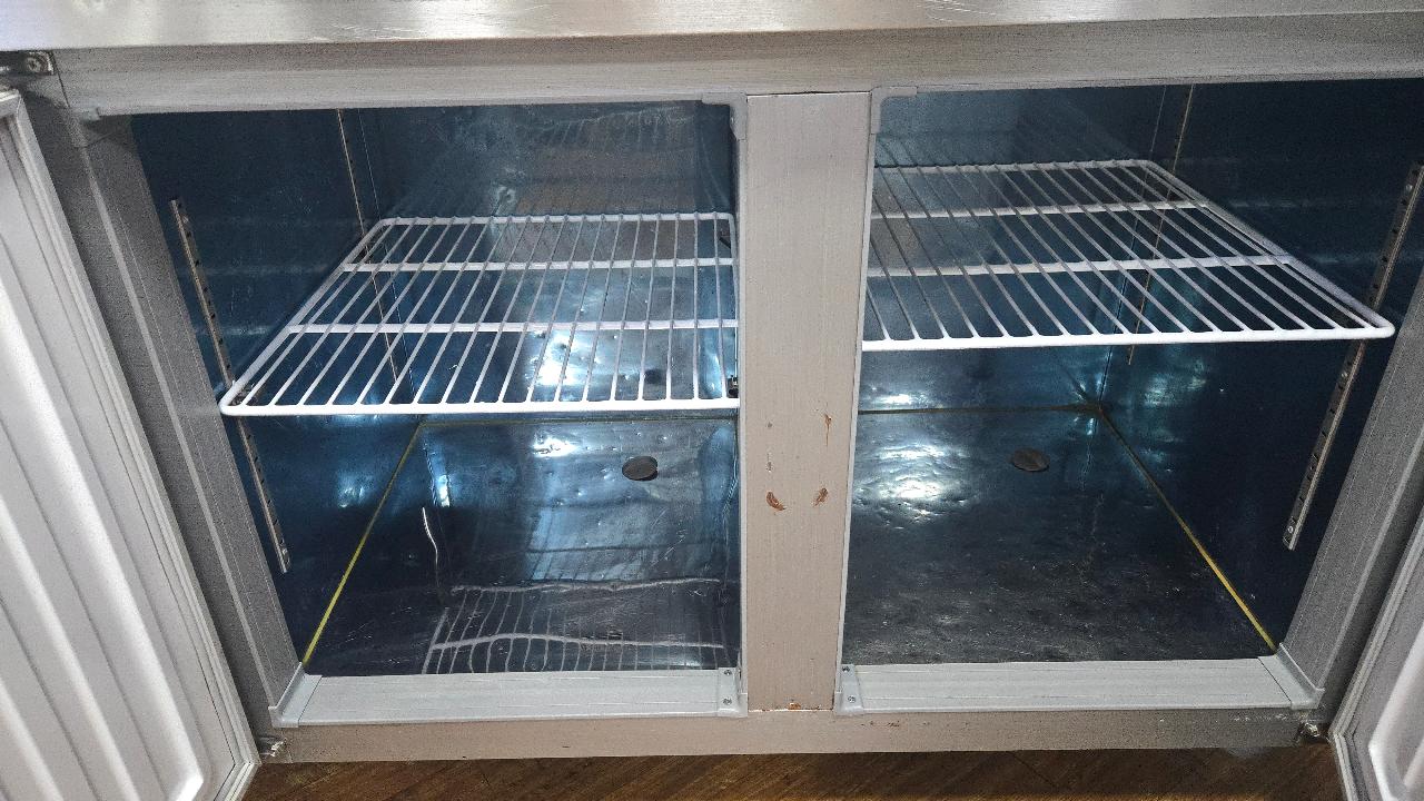1500 테이블냉장고 4