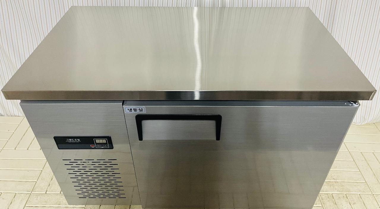 업소용 그랜드 우성 1200 테이블 냉동고 2