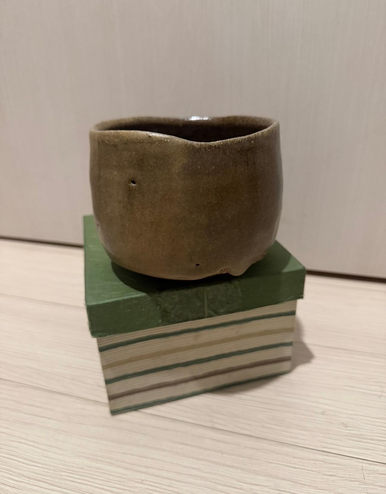 일본 흑청자 도자기 작품 5