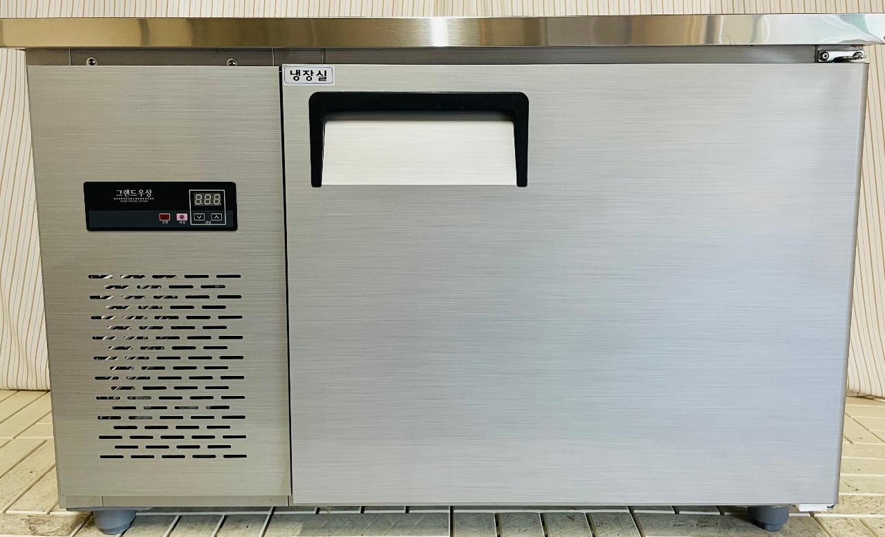 업소용 그랜드우성 1200 테이블 냉장고 1