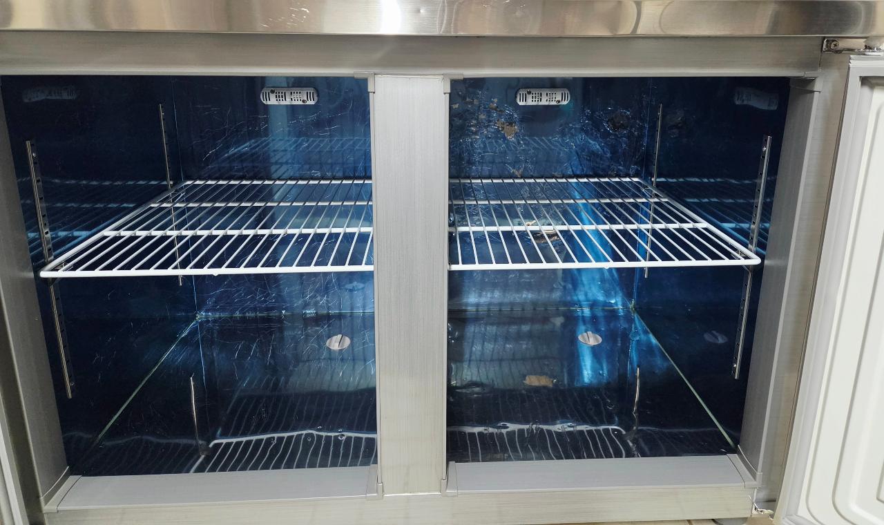 업소용 우성 1500 테이블 냉동 냉장고 7