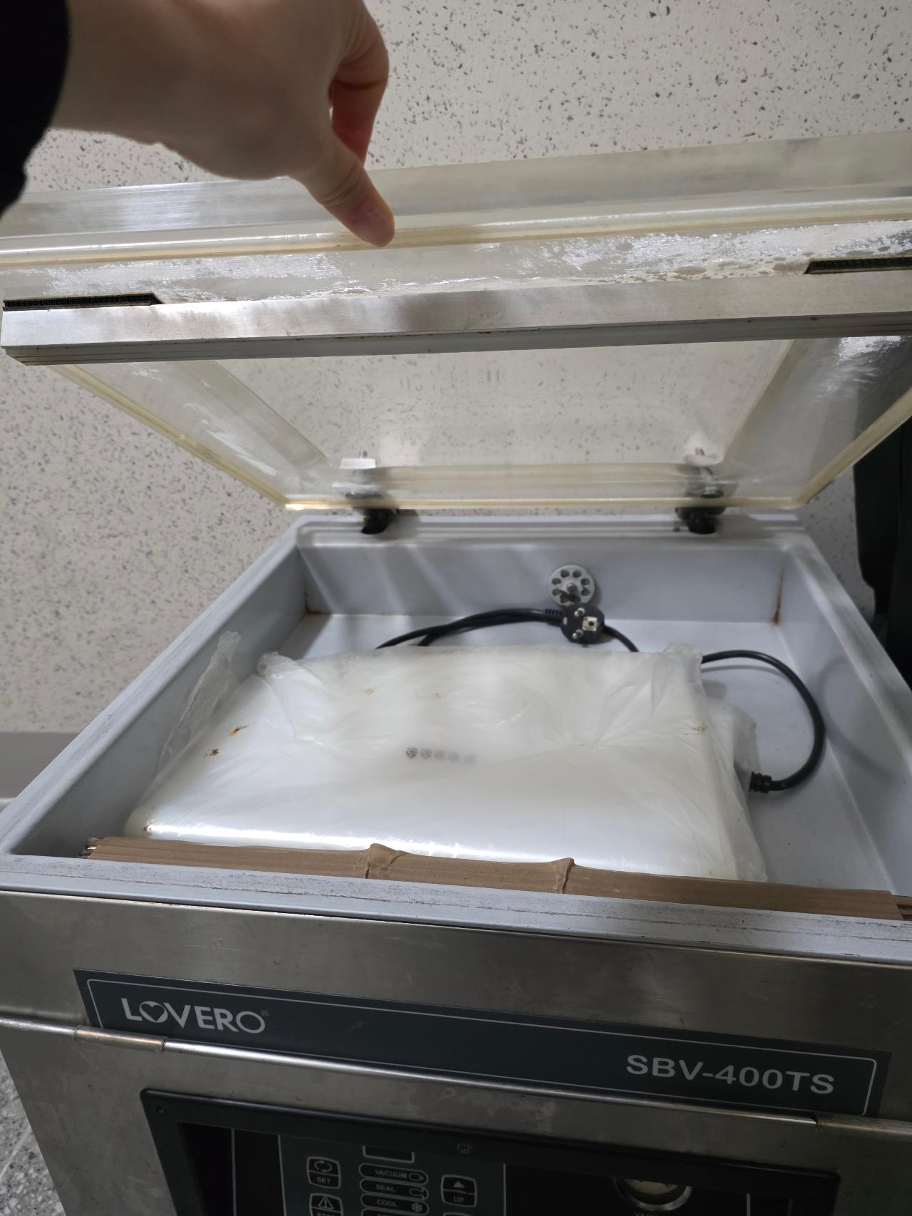 러버로 SBV-400TS 진공포장기 3