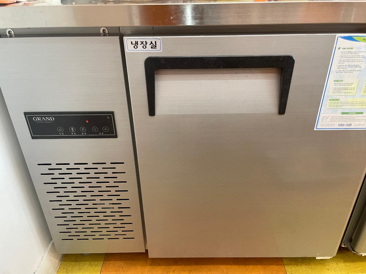 그랜드 우성 냉장고, 냉동고, 테이블,  9